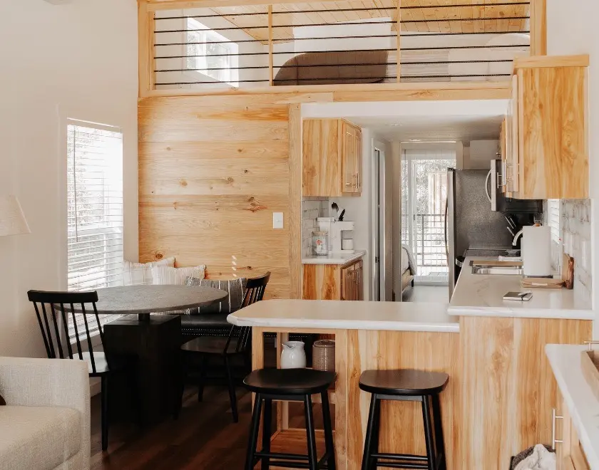 Horseshoe RV Resort   Wimberley, TX   cabin rentals   Cabin 3 Sea Biscuit