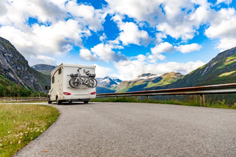 camper-van-on-scenic-mountain-road-trip-2026-03-20-00-01-02-utc