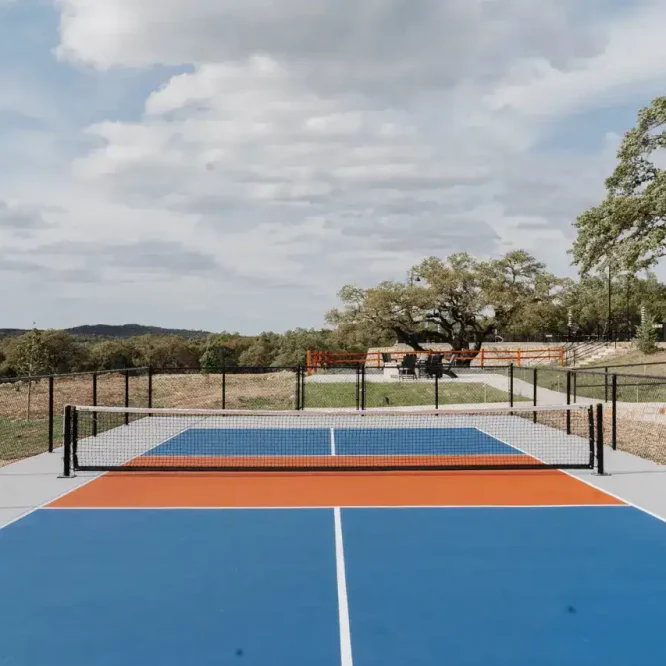 Horseshoe Ridge RV Resort pickleball court